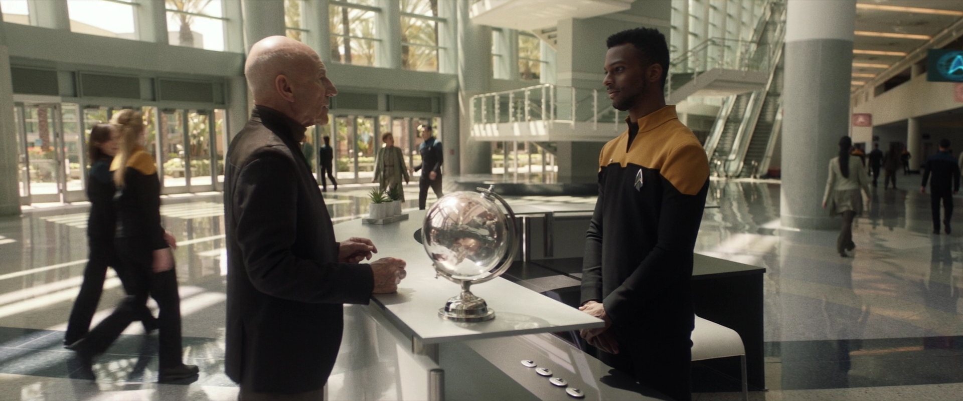 extant_StarTrek_PIC_1x02-MapsAndLegends_2352.jpg