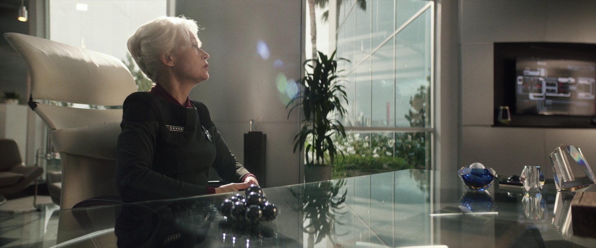 extant_StarTrek_PIC_1x02-MapsAndLegends_2400.jpg