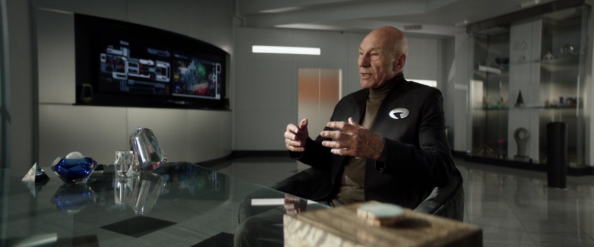 extant_StarTrek_PIC_1x02-MapsAndLegends_2442.jpg