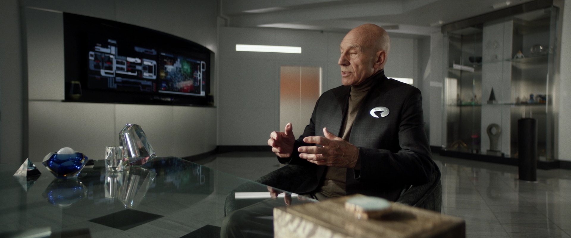 extant_StarTrek_PIC_1x02-MapsAndLegends_2446.jpg