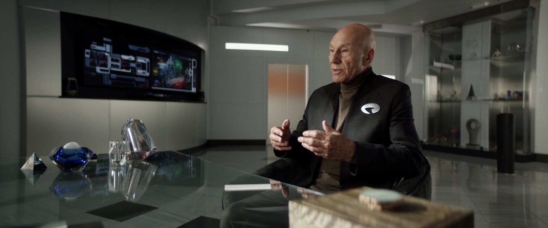 extant_StarTrek_PIC_1x02-MapsAndLegends_2453.jpg