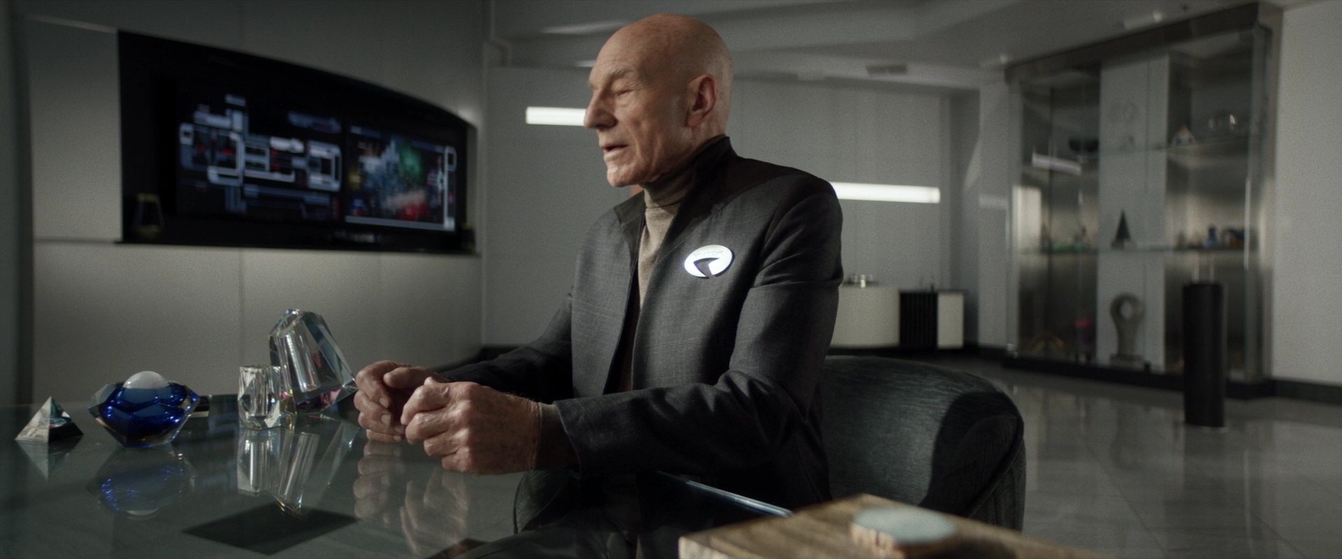 extant_StarTrek_PIC_1x02-MapsAndLegends_2583.jpg