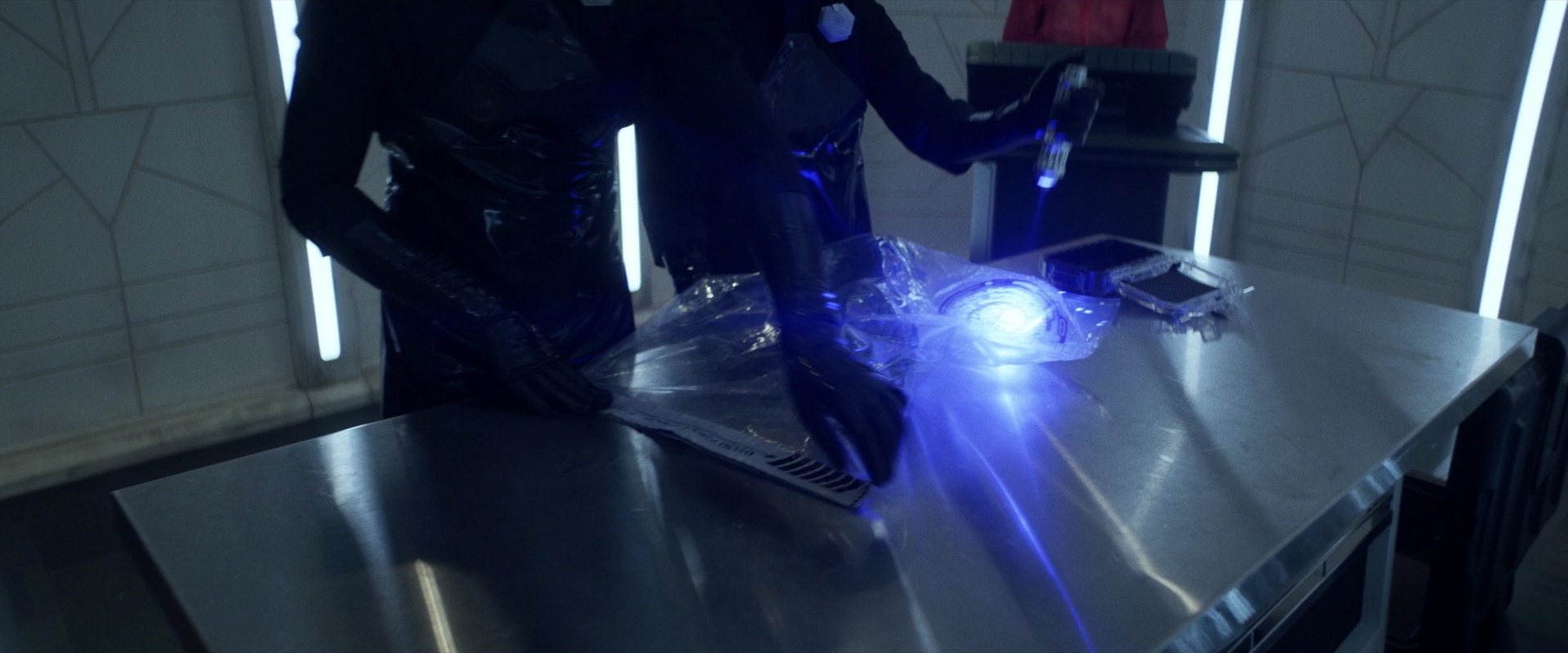 extant_StarTrek_PIC_1x02-MapsAndLegends_3445.jpg
