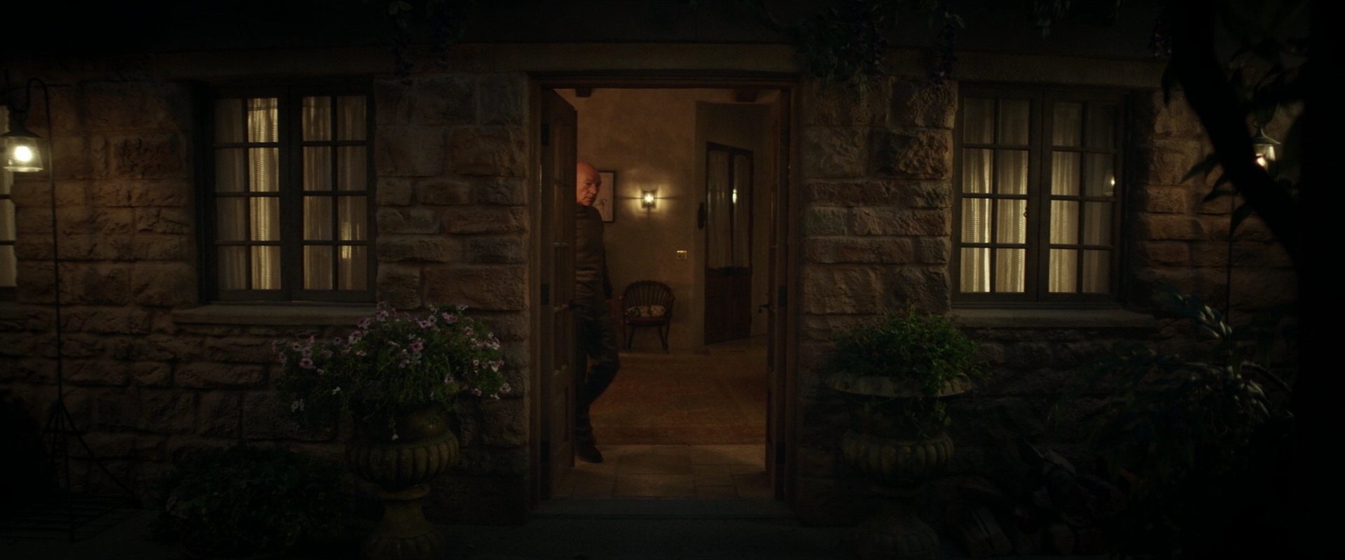 extant_StarTrek_PIC_1x02-MapsAndLegends_3643.jpg