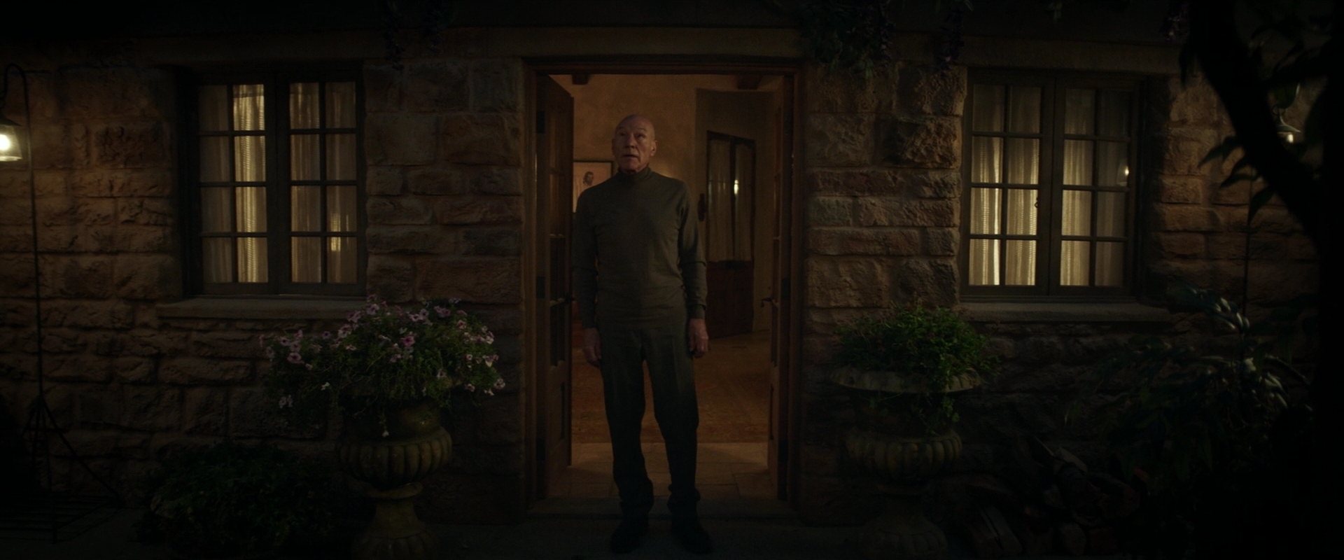 extant_StarTrek_PIC_1x02-MapsAndLegends_3651.jpg