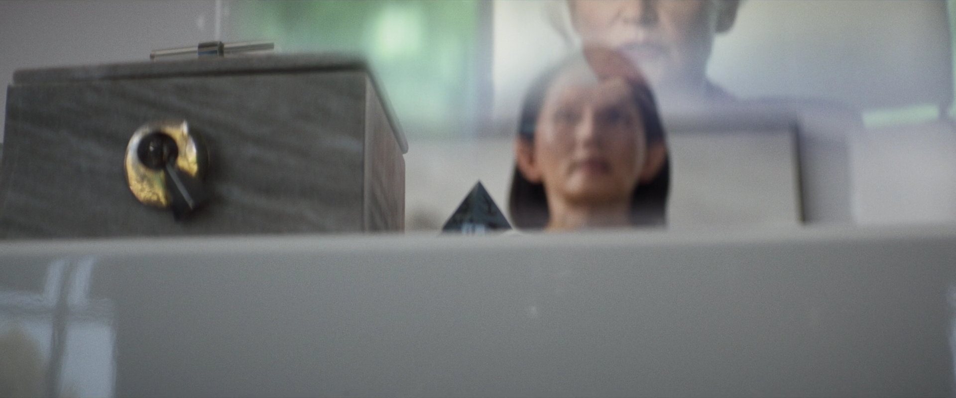 extant_StarTrek_PIC_1x02-MapsAndLegends_3740.jpg