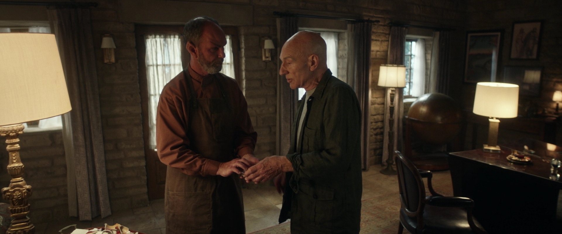 extant_StarTrek_PIC_1x02-MapsAndLegends_4009.jpg