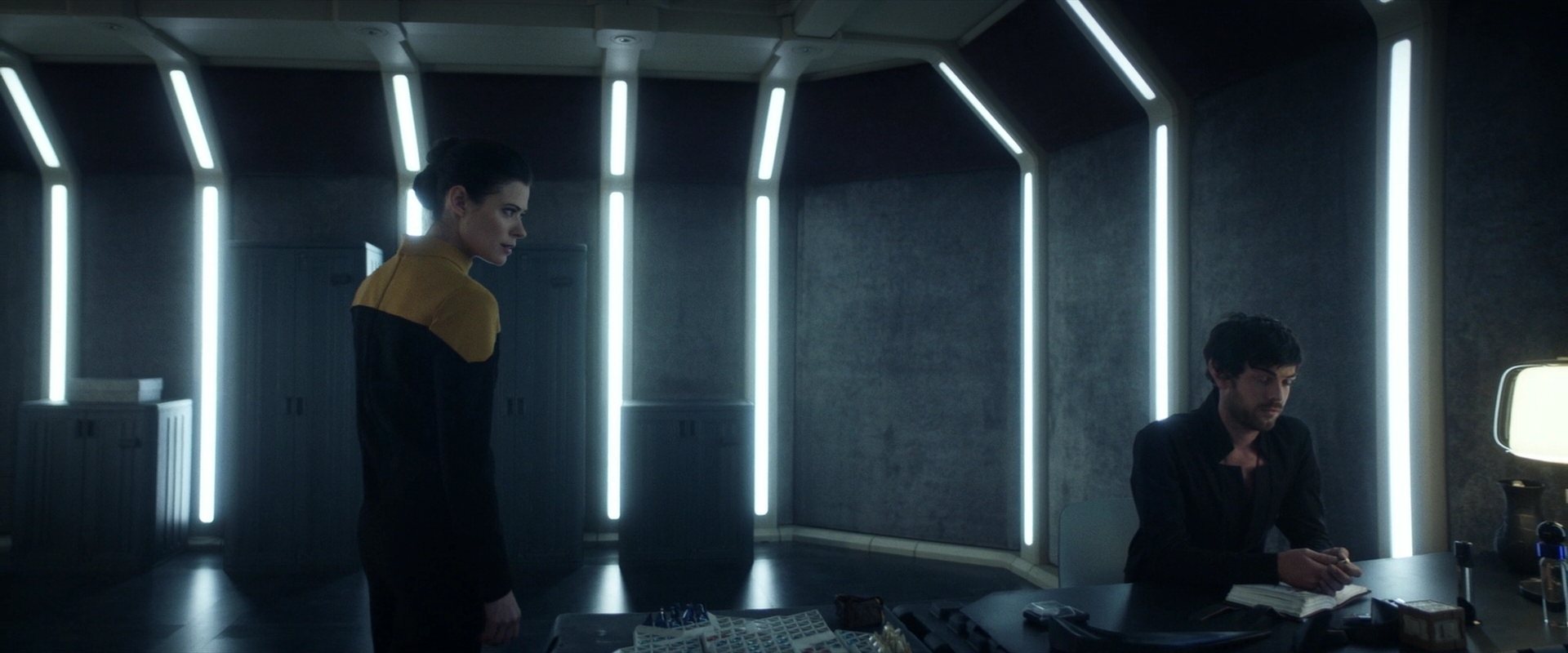 extant_StarTrek_PIC_1x02-MapsAndLegends_4577.jpg