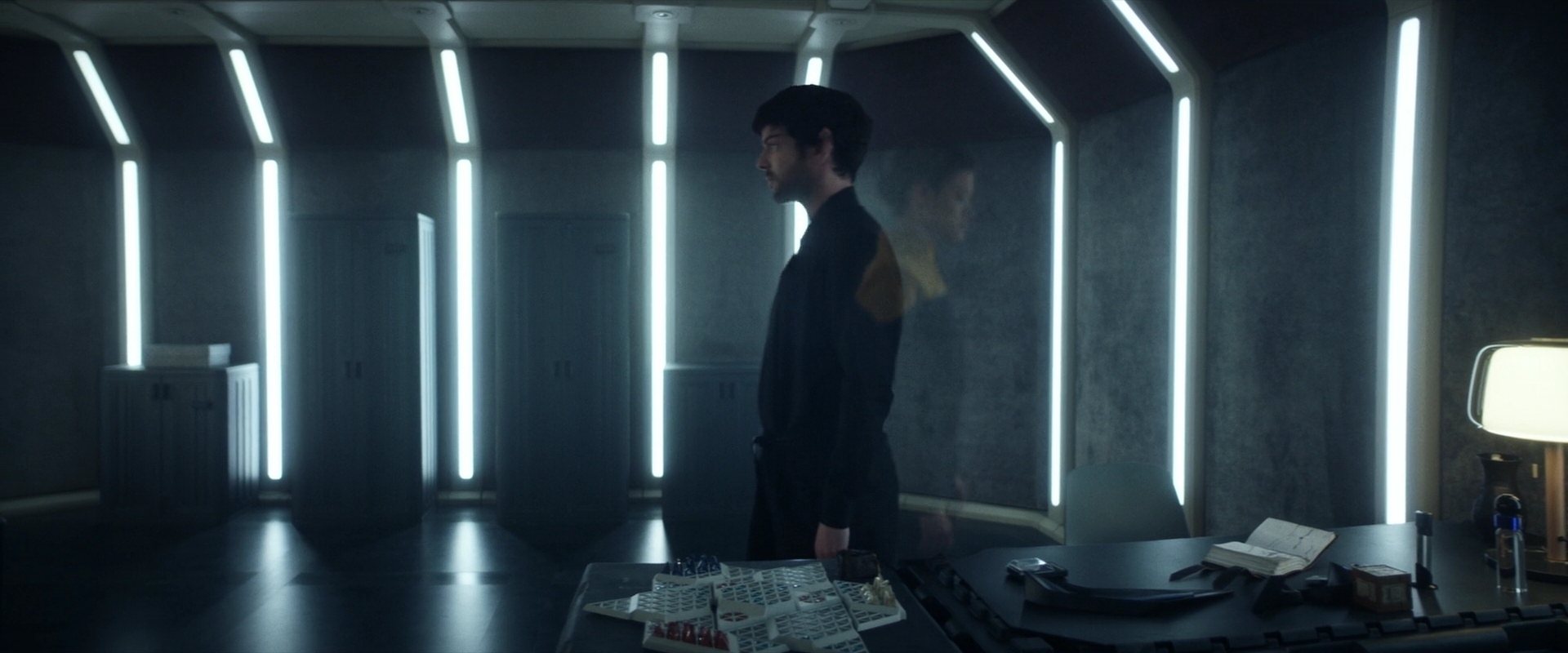 extant_StarTrek_PIC_1x02-MapsAndLegends_4625.jpg
