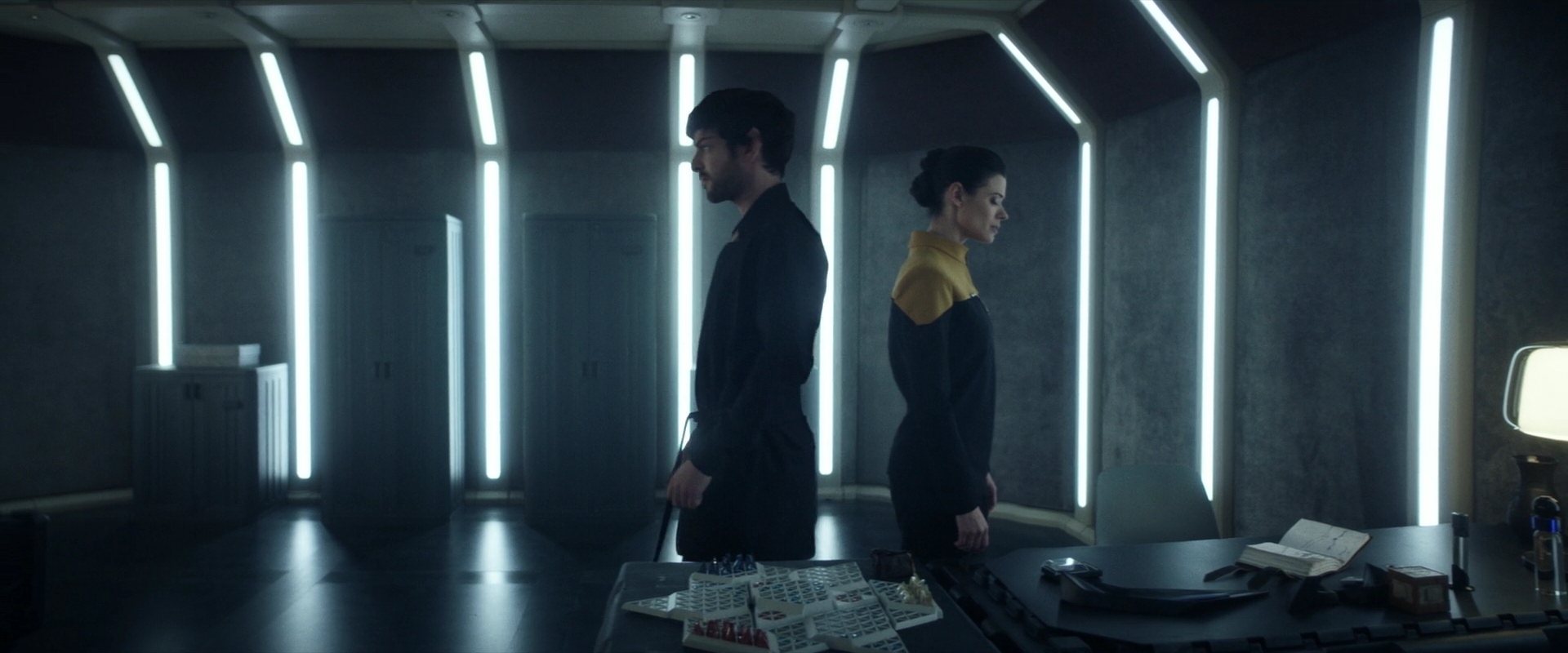 extant_StarTrek_PIC_1x02-MapsAndLegends_4626.jpg