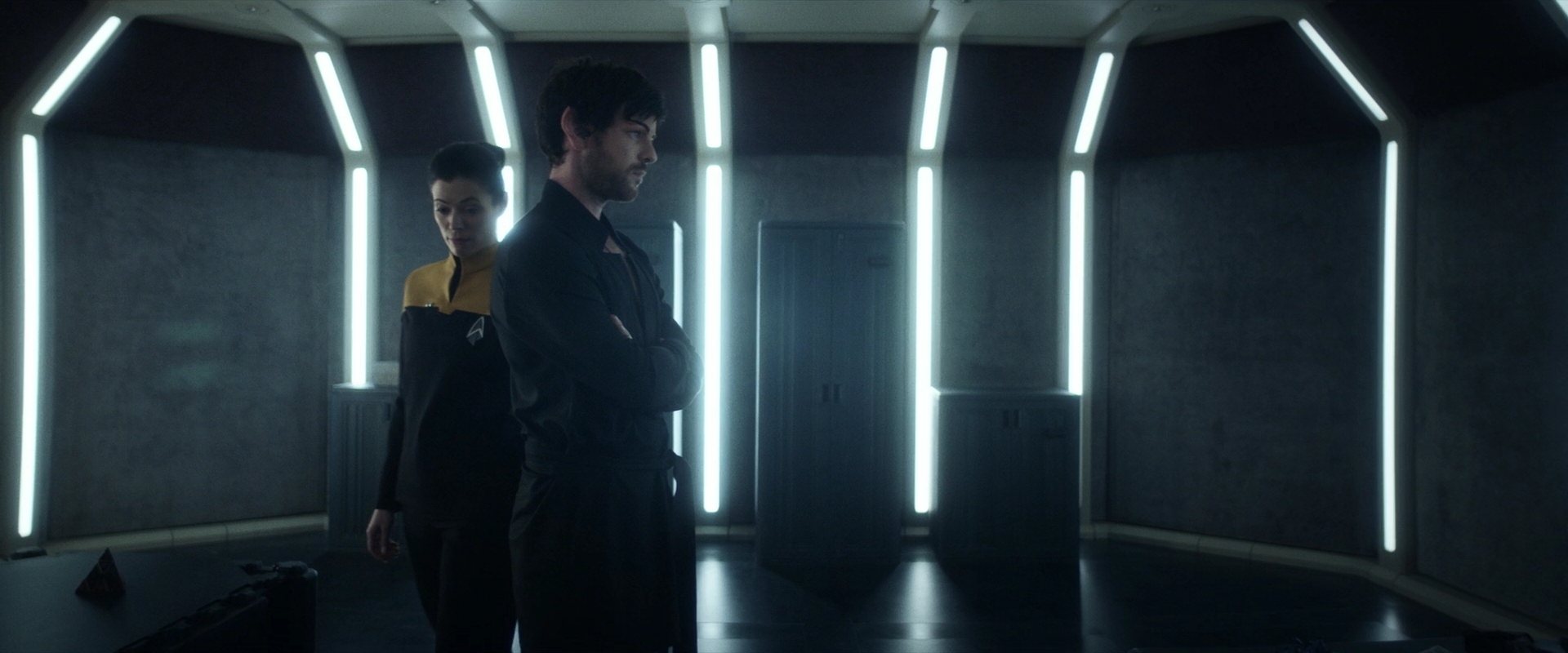 extant_StarTrek_PIC_1x02-MapsAndLegends_4671.jpg