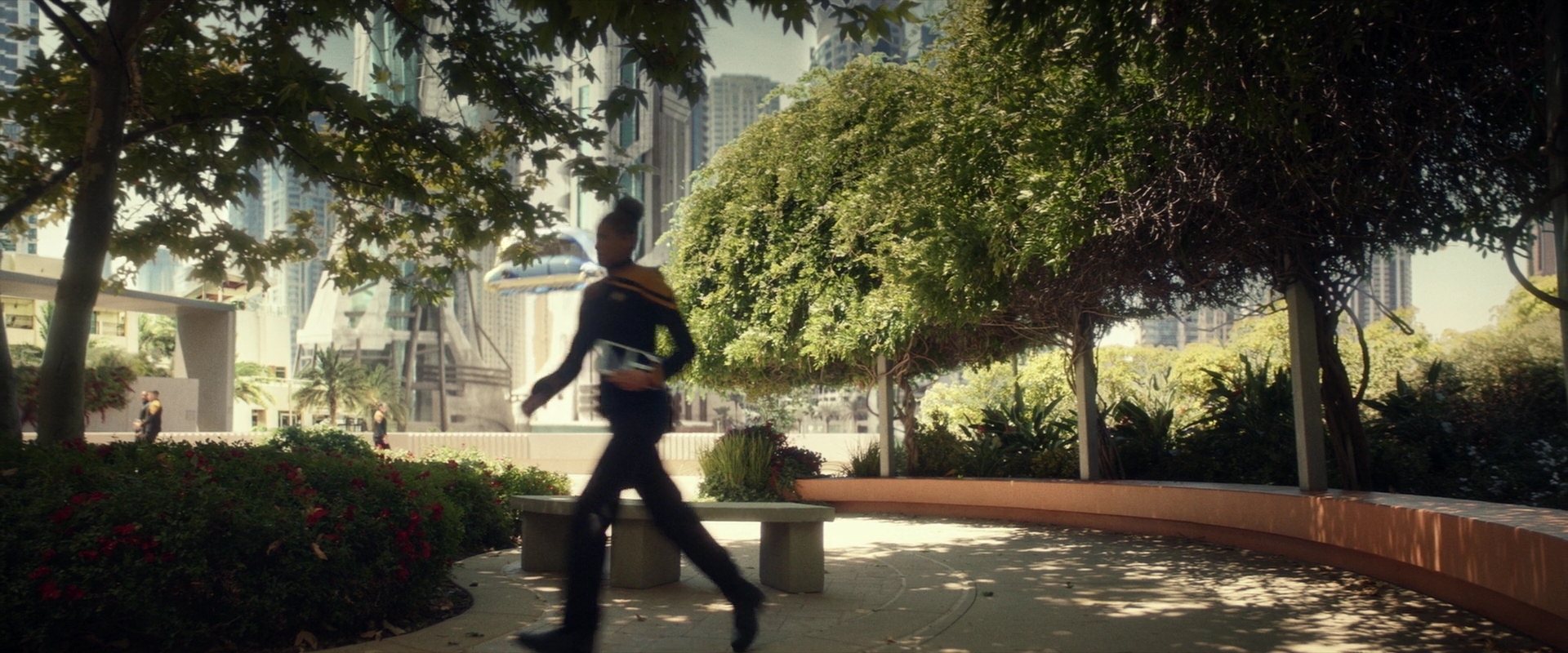 extant_StarTrek_PIC_1x03-TheEndIsTheBeginning_0241.jpg