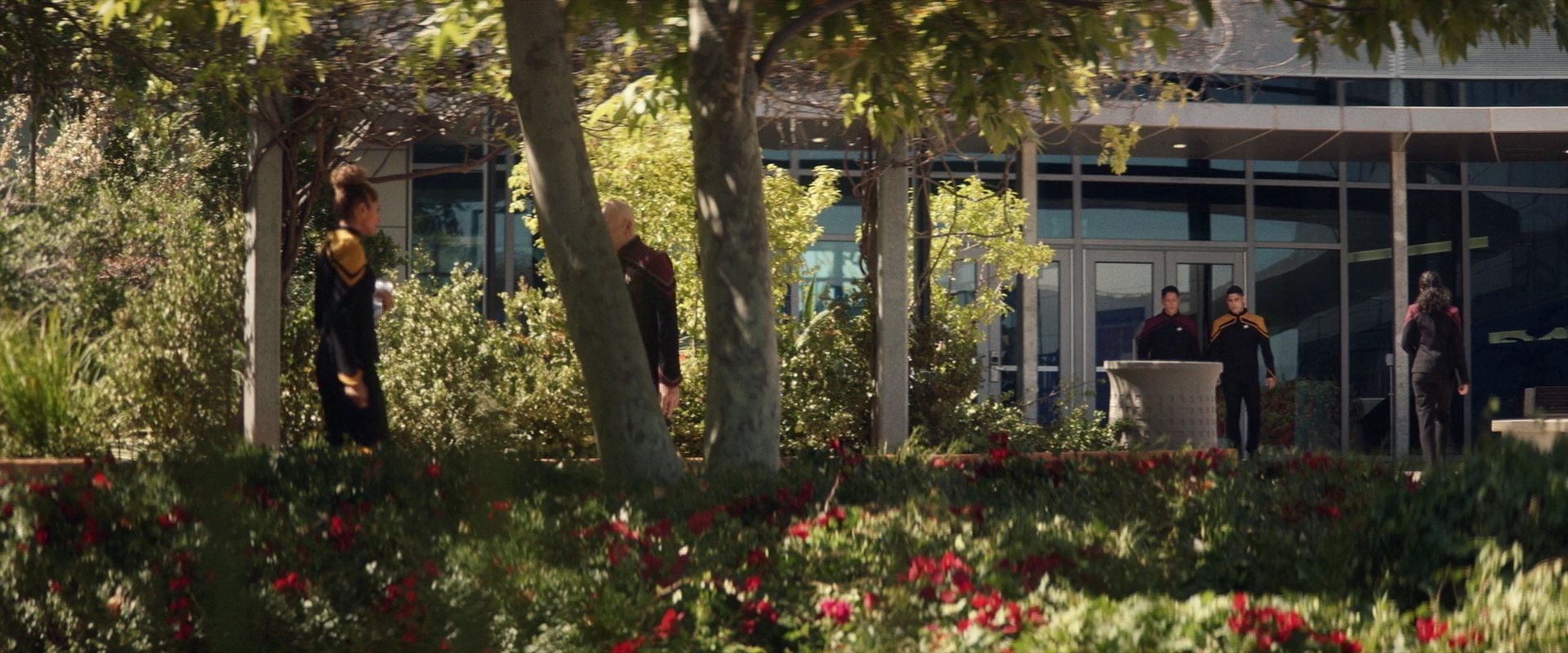 extant_StarTrek_PIC_1x03-TheEndIsTheBeginning_0245.jpg