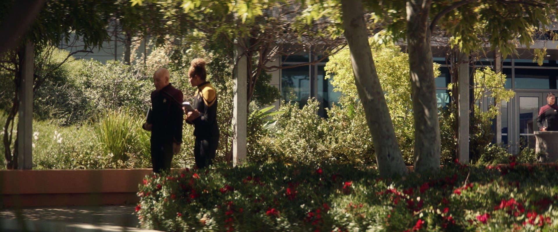 extant_StarTrek_PIC_1x03-TheEndIsTheBeginning_0255.jpg