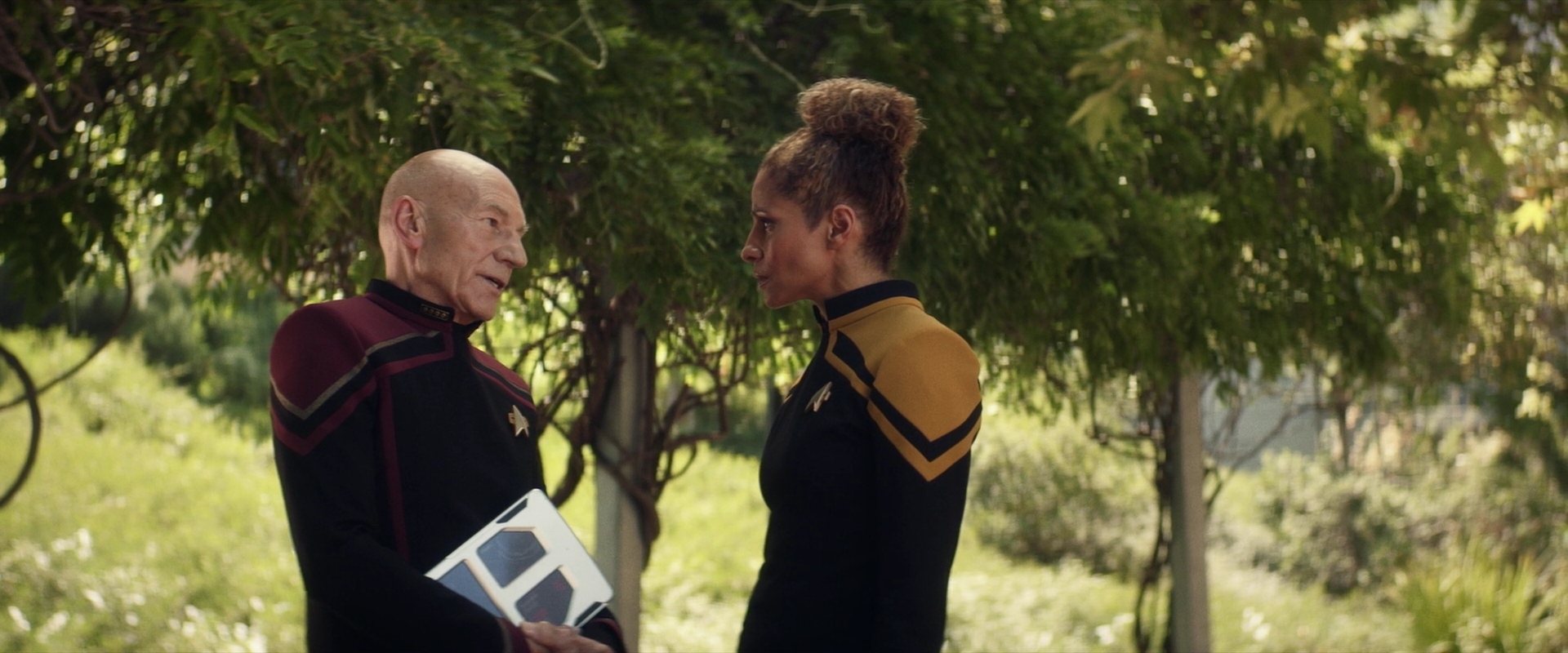 extant_StarTrek_PIC_1x03-TheEndIsTheBeginning_0374.jpg