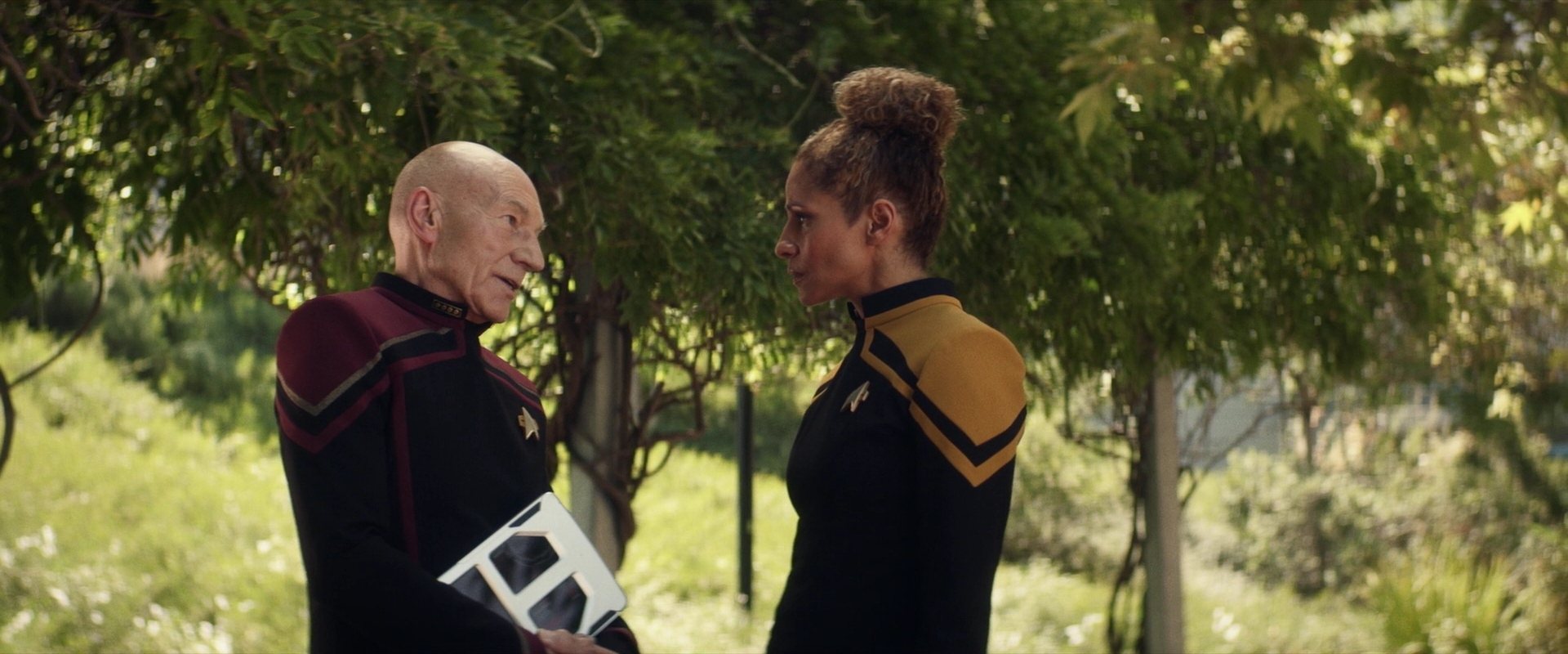 extant_StarTrek_PIC_1x03-TheEndIsTheBeginning_0378.jpg