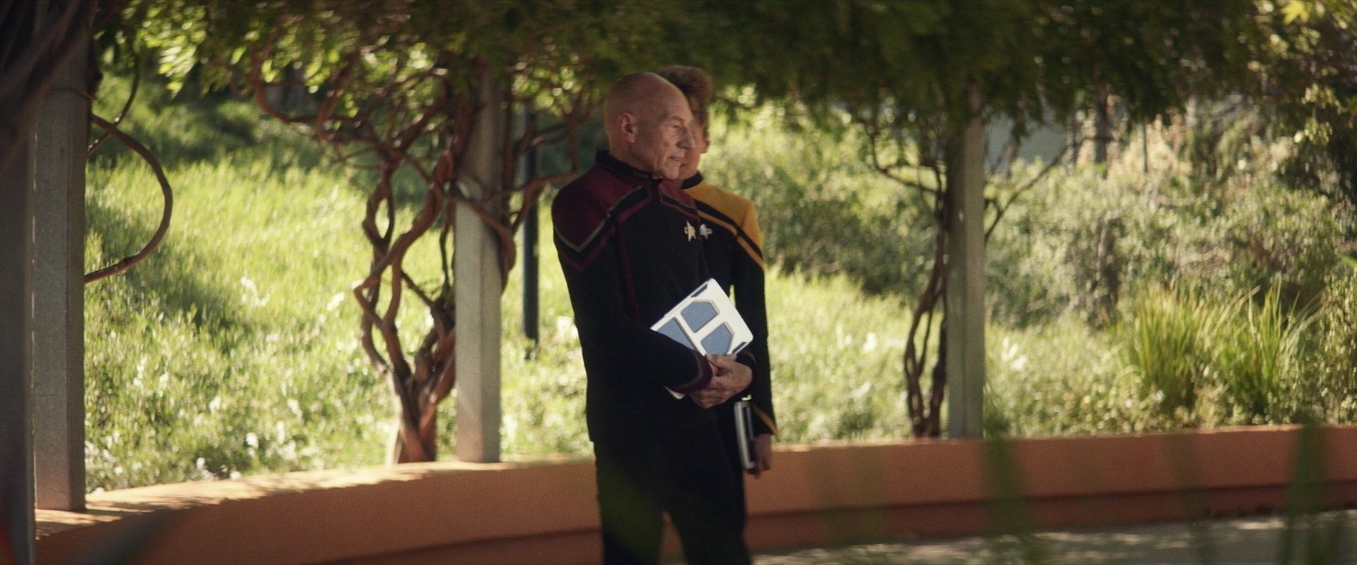 extant_StarTrek_PIC_1x03-TheEndIsTheBeginning_0416.jpg