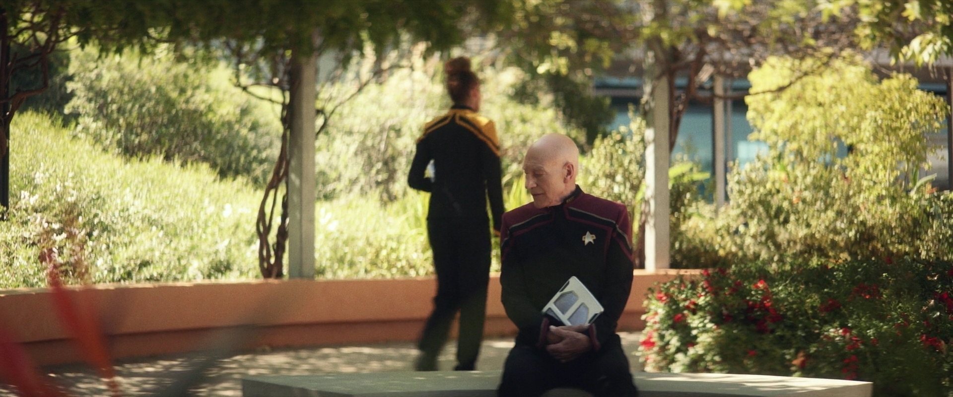 extant_StarTrek_PIC_1x03-TheEndIsTheBeginning_0685.jpg