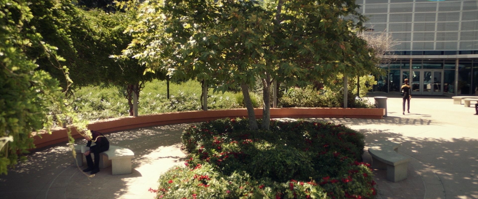 extant_StarTrek_PIC_1x03-TheEndIsTheBeginning_0704.jpg