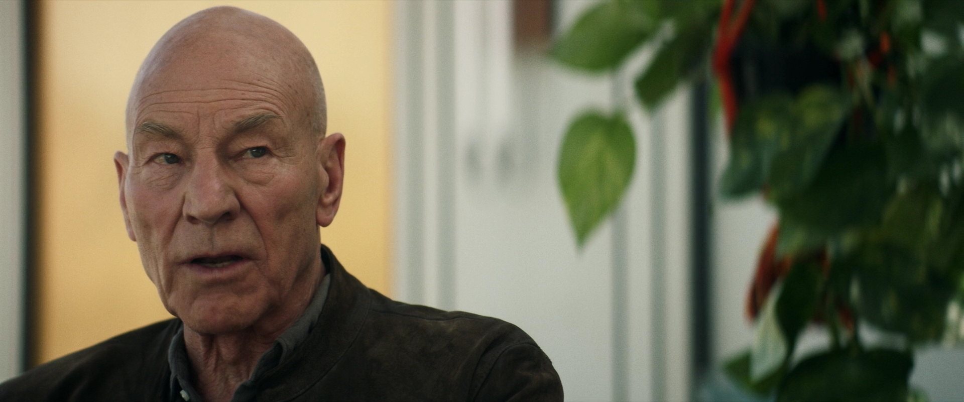 extant_StarTrek_PIC_1x03-TheEndIsTheBeginning_0920.jpg