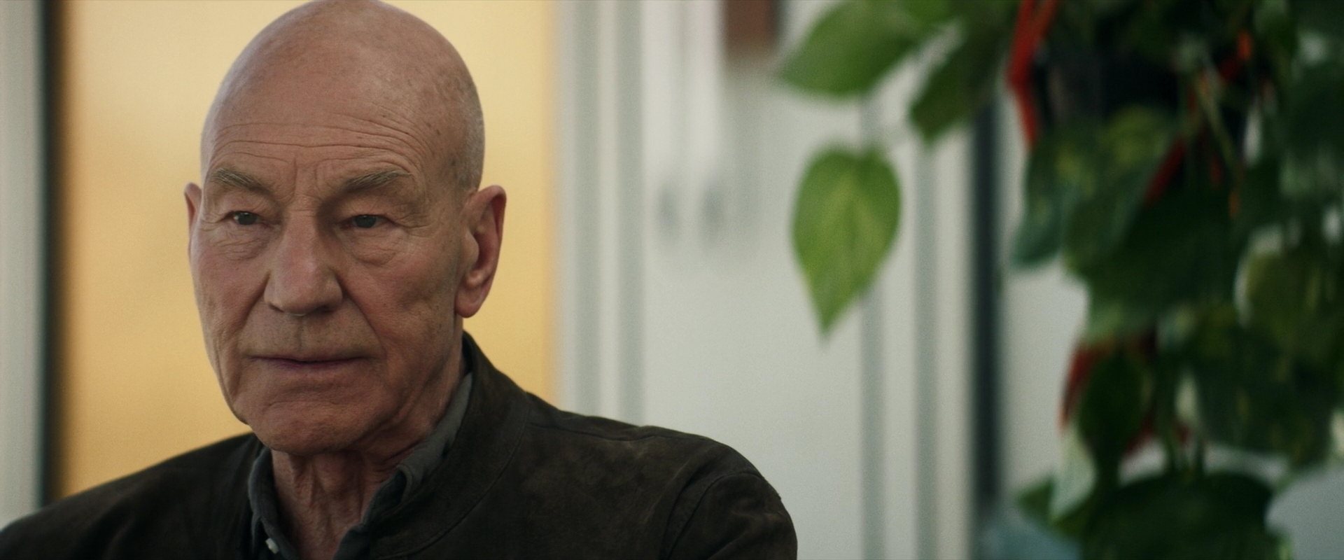 extant_StarTrek_PIC_1x03-TheEndIsTheBeginning_0923.jpg