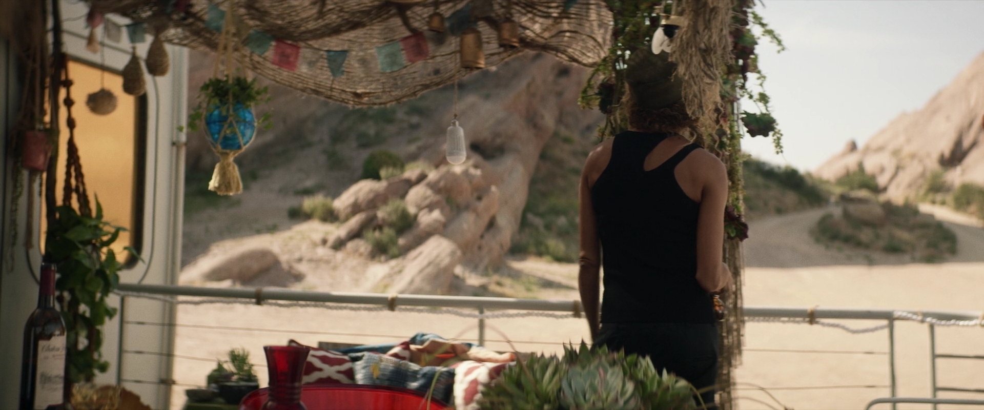extant_StarTrek_PIC_1x03-TheEndIsTheBeginning_0943.jpg