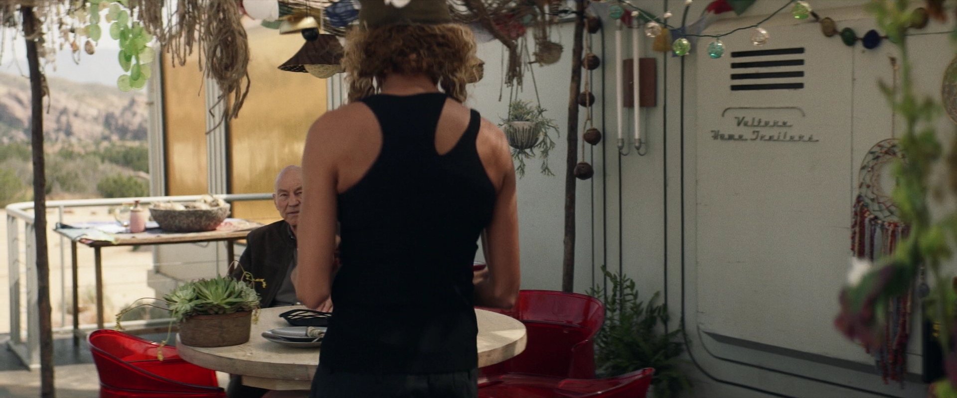 extant_StarTrek_PIC_1x03-TheEndIsTheBeginning_0954.jpg