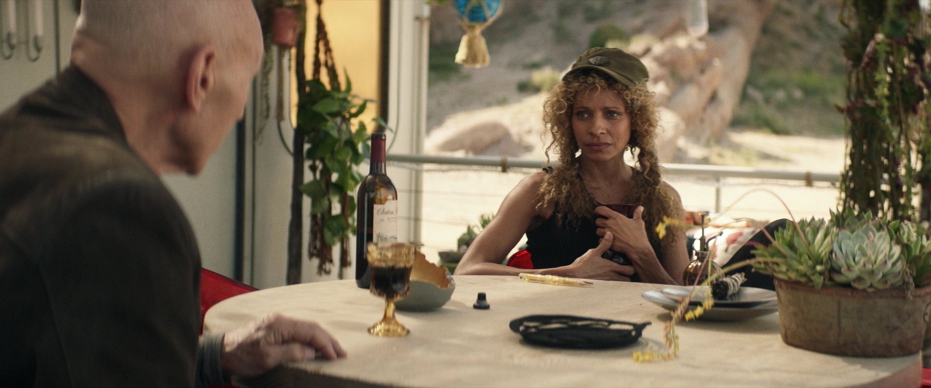 extant_StarTrek_PIC_1x03-TheEndIsTheBeginning_1130.jpg