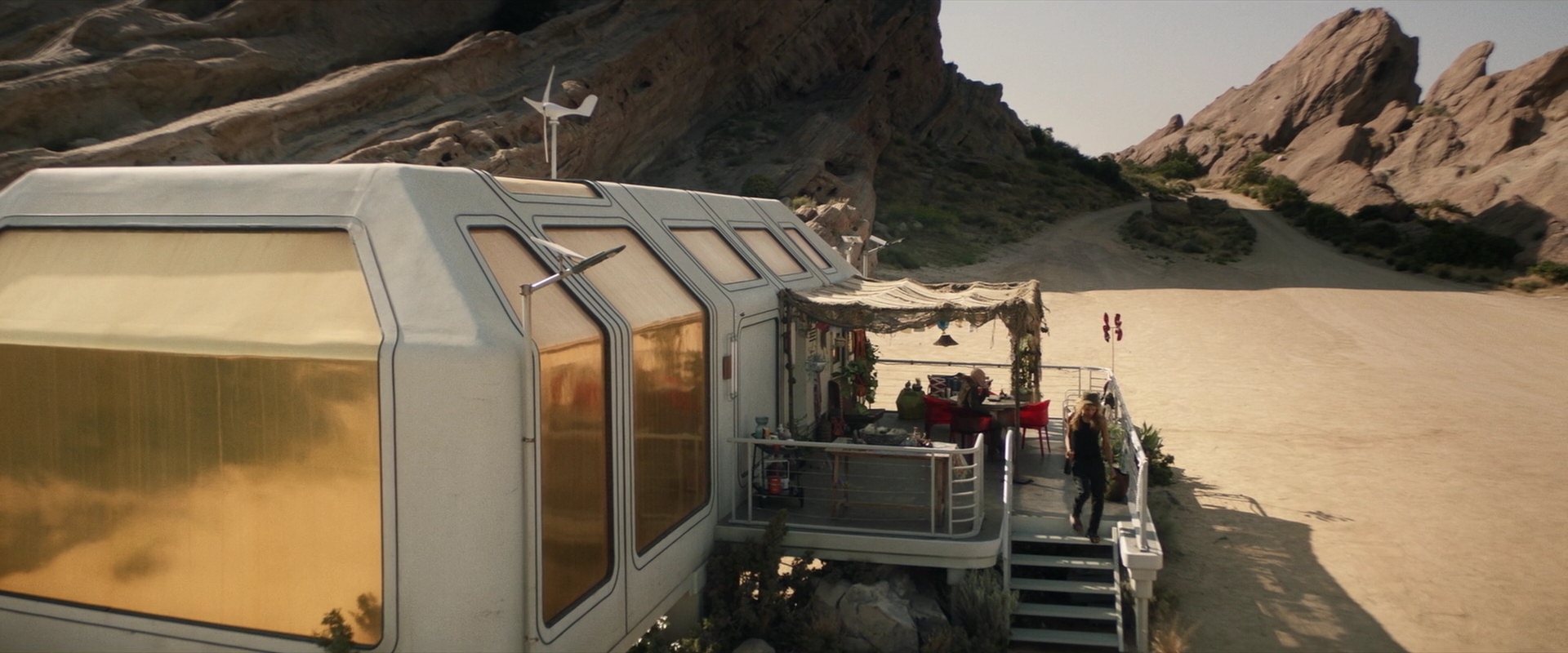 extant_StarTrek_PIC_1x03-TheEndIsTheBeginning_1199.jpg