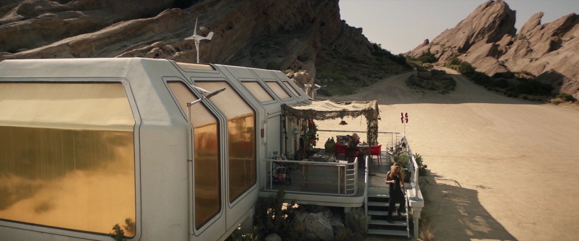 extant_StarTrek_PIC_1x03-TheEndIsTheBeginning_1201.jpg