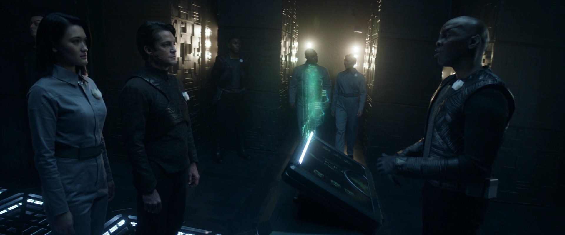 extant_StarTrek_PIC_1x03-TheEndIsTheBeginning_1864.jpg