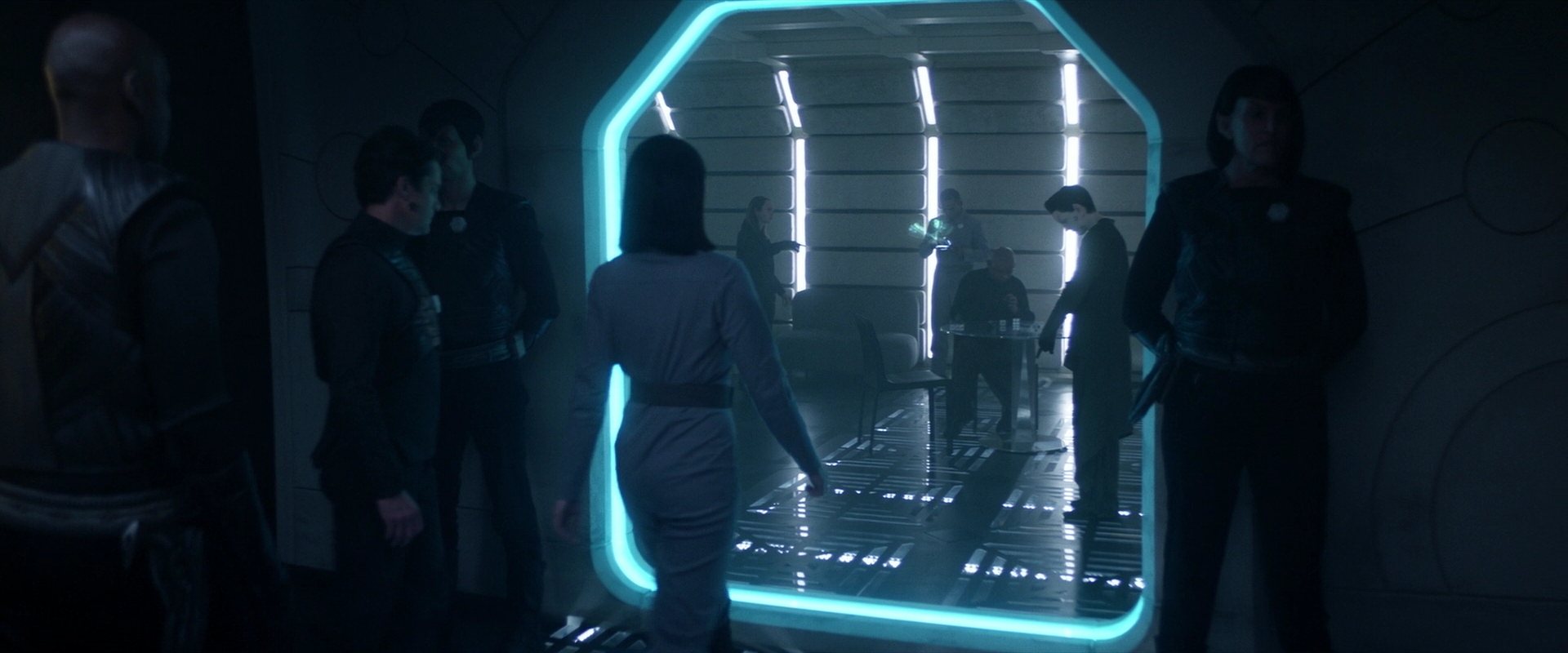 extant_StarTrek_PIC_1x03-TheEndIsTheBeginning_1895.jpg