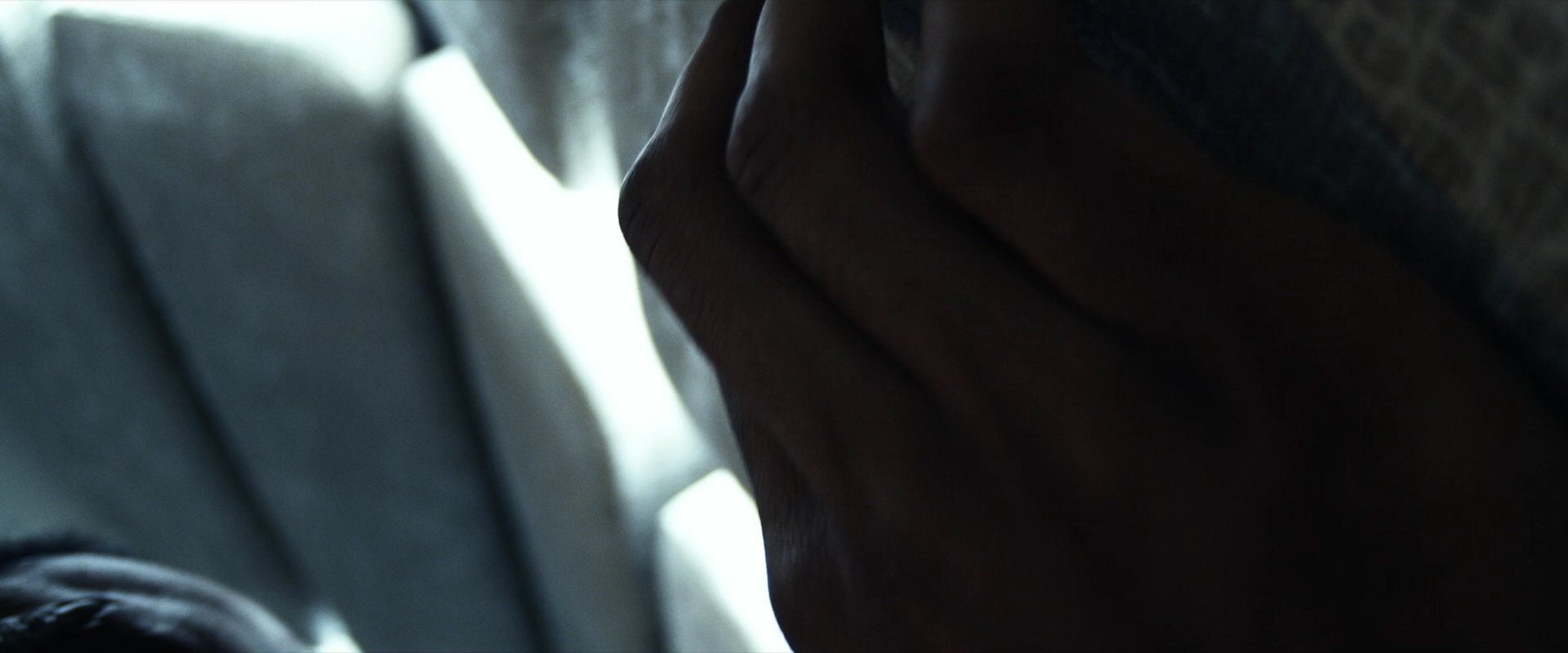 extant_StarTrek_PIC_1x03-TheEndIsTheBeginning_1919.jpg