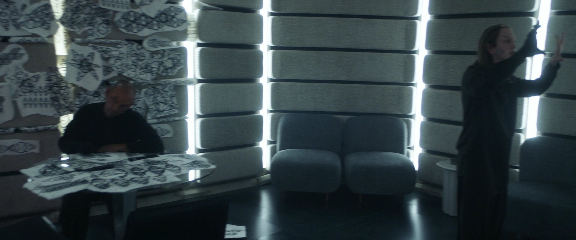 extant_StarTrek_PIC_1x03-TheEndIsTheBeginning_1936.jpg