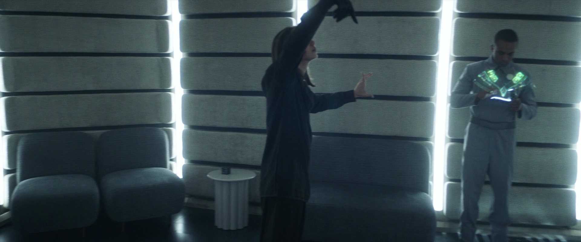 extant_StarTrek_PIC_1x03-TheEndIsTheBeginning_1940.jpg