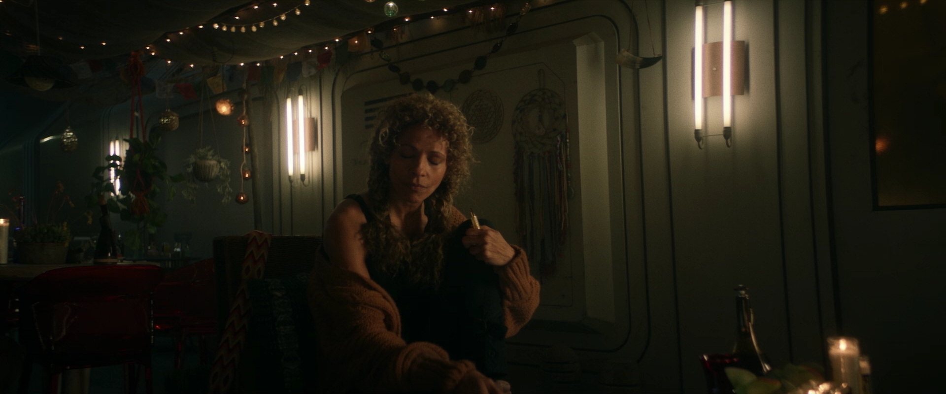 extant_StarTrek_PIC_1x03-TheEndIsTheBeginning_2042.jpg