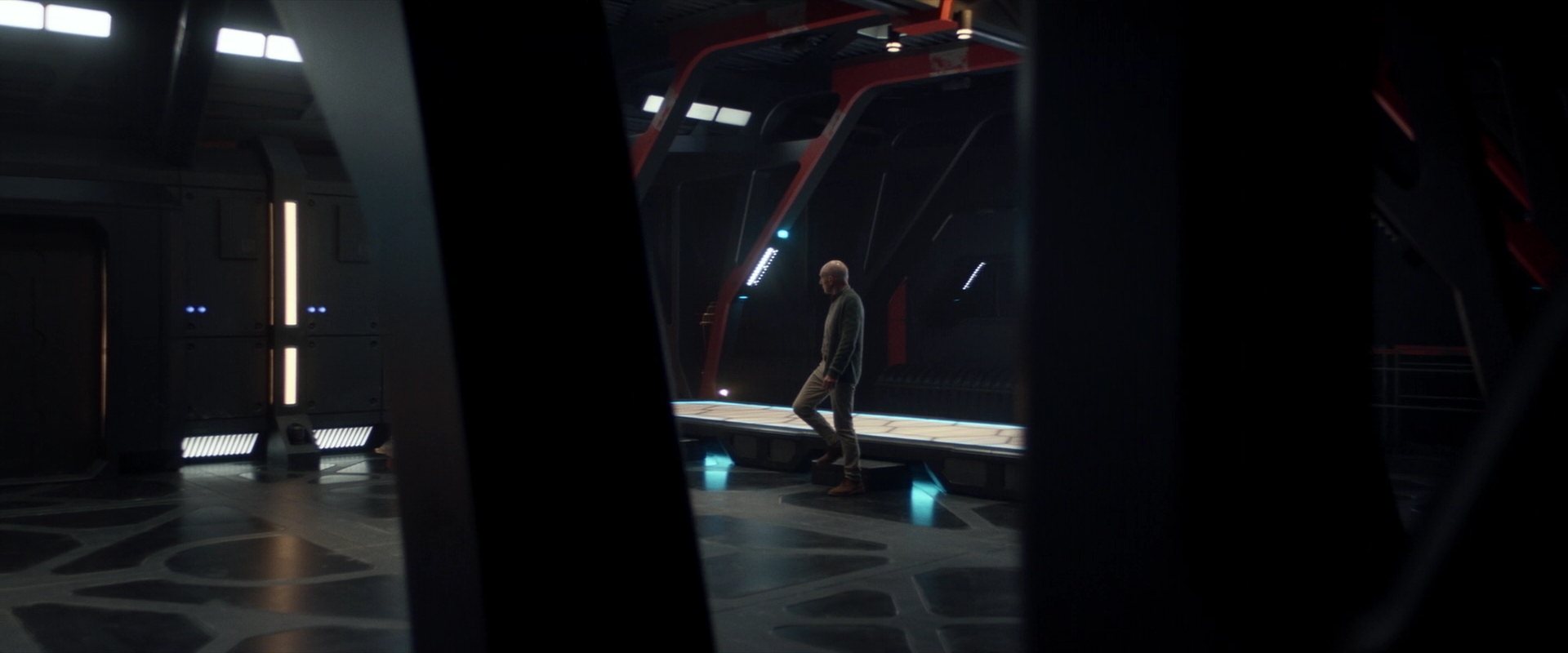 extant_StarTrek_PIC_1x03-TheEndIsTheBeginning_2082.jpg