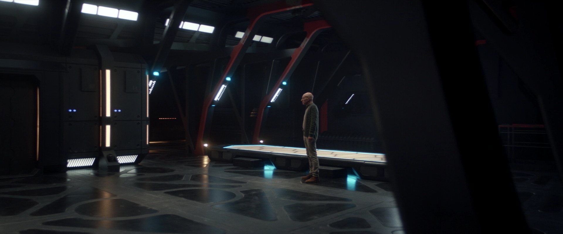 extant_StarTrek_PIC_1x03-TheEndIsTheBeginning_2085.jpg