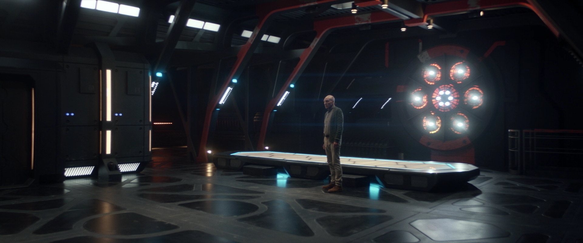 extant_StarTrek_PIC_1x03-TheEndIsTheBeginning_2087.jpg