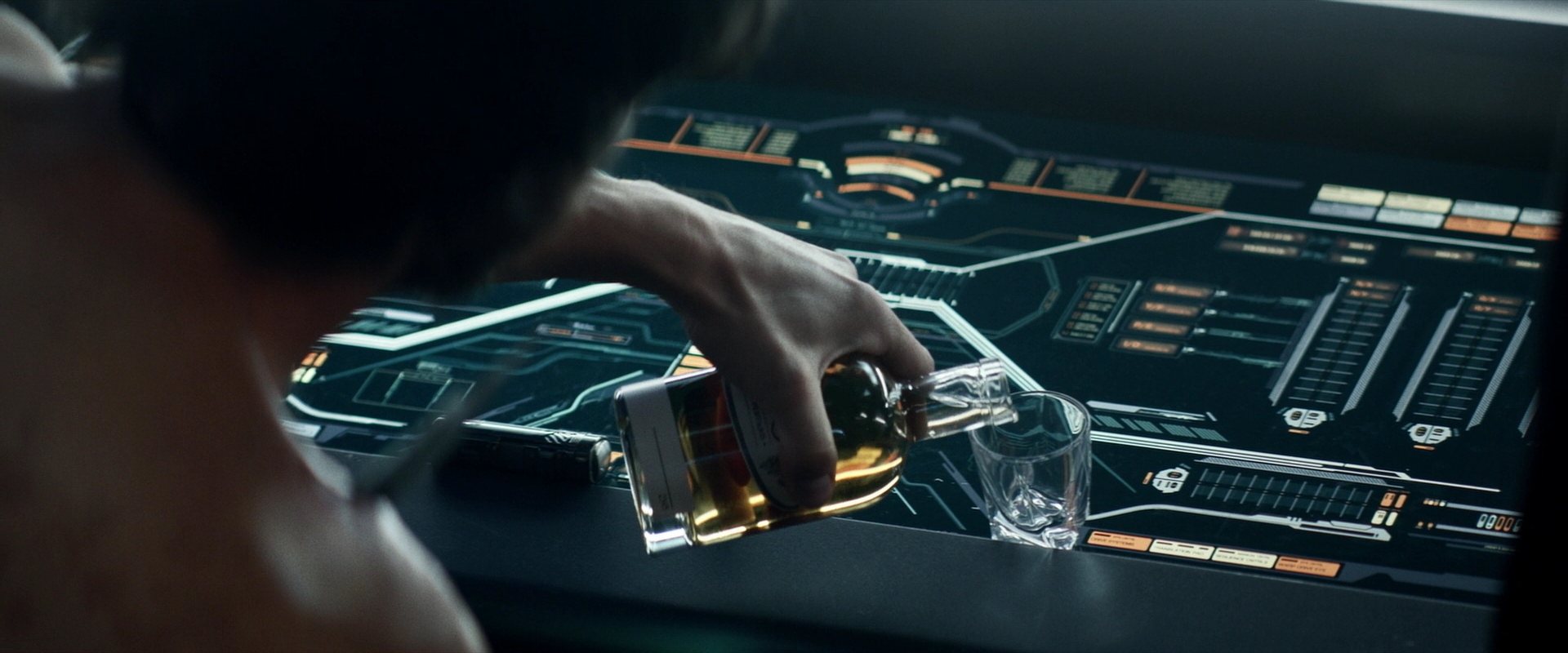 extant_StarTrek_PIC_1x03-TheEndIsTheBeginning_2174.jpg