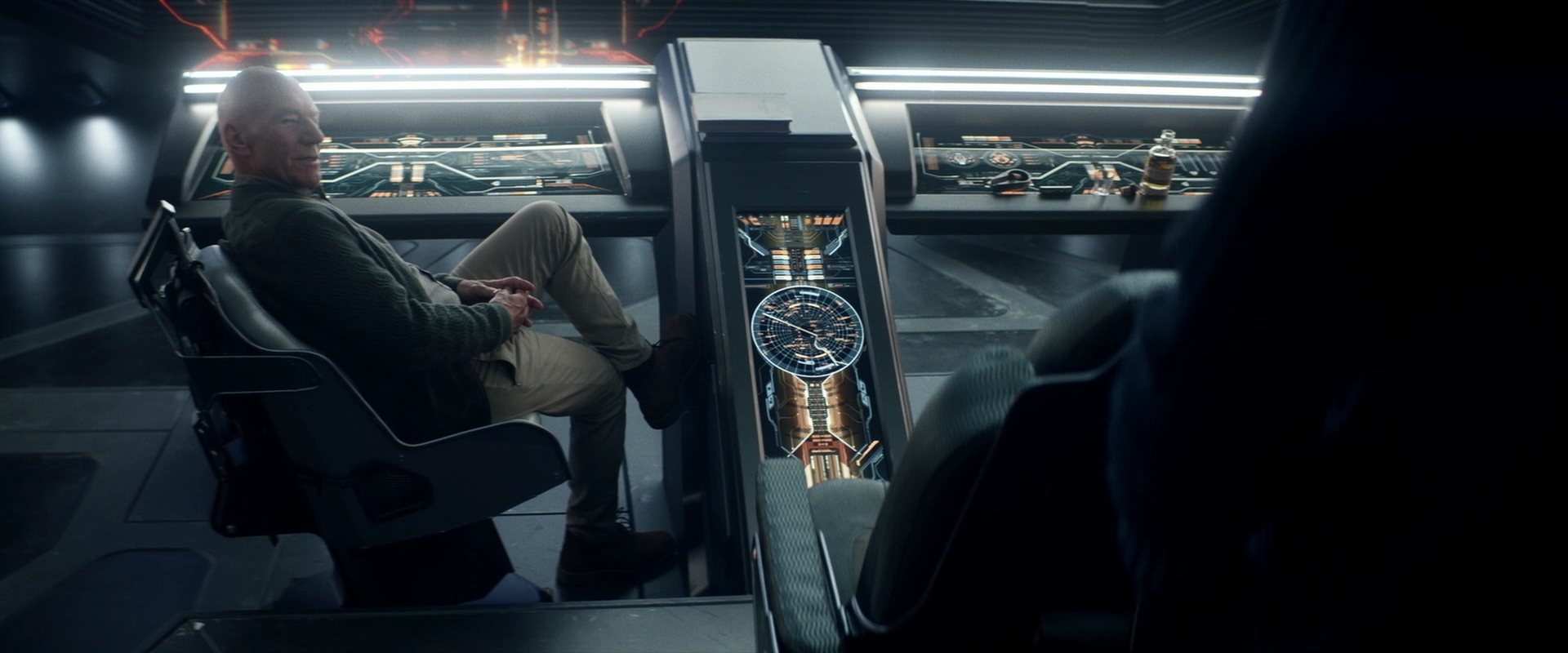extant_StarTrek_PIC_1x03-TheEndIsTheBeginning_2353.jpg