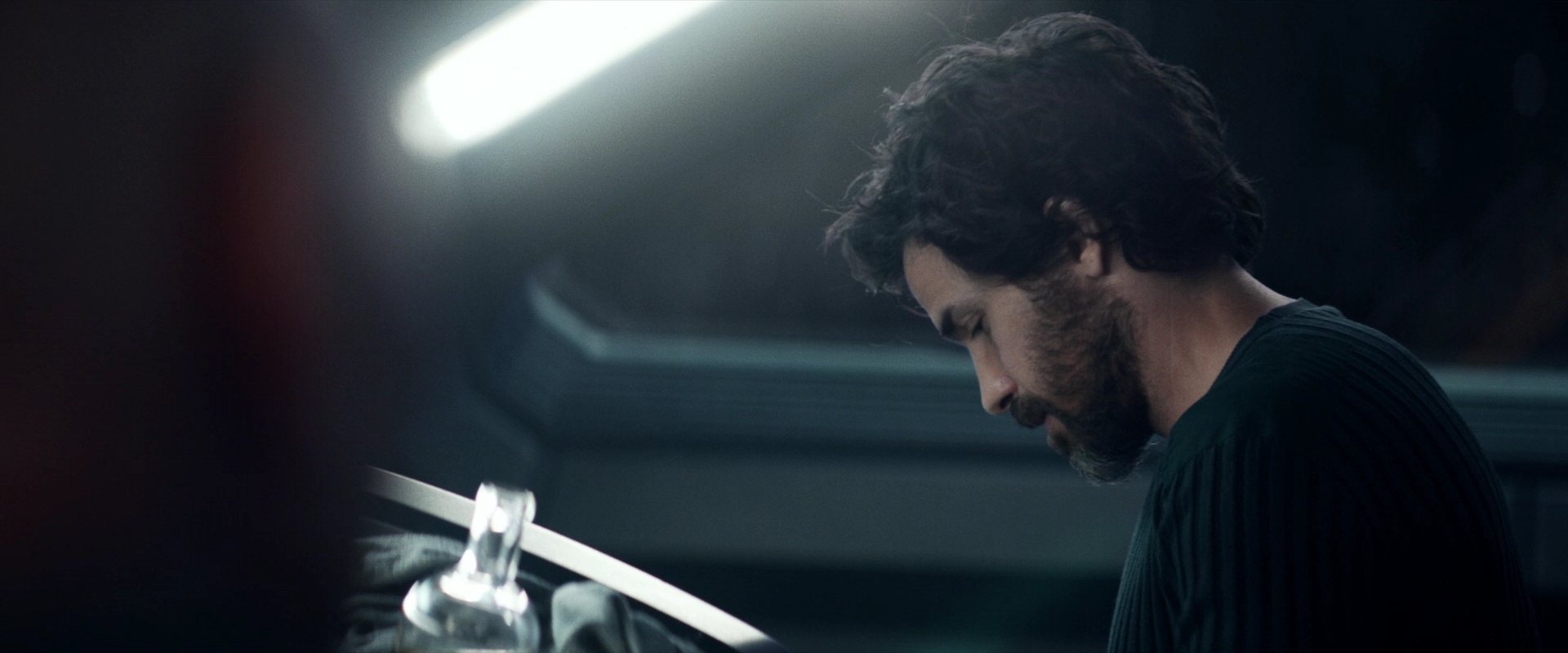extant_StarTrek_PIC_1x03-TheEndIsTheBeginning_2386.jpg