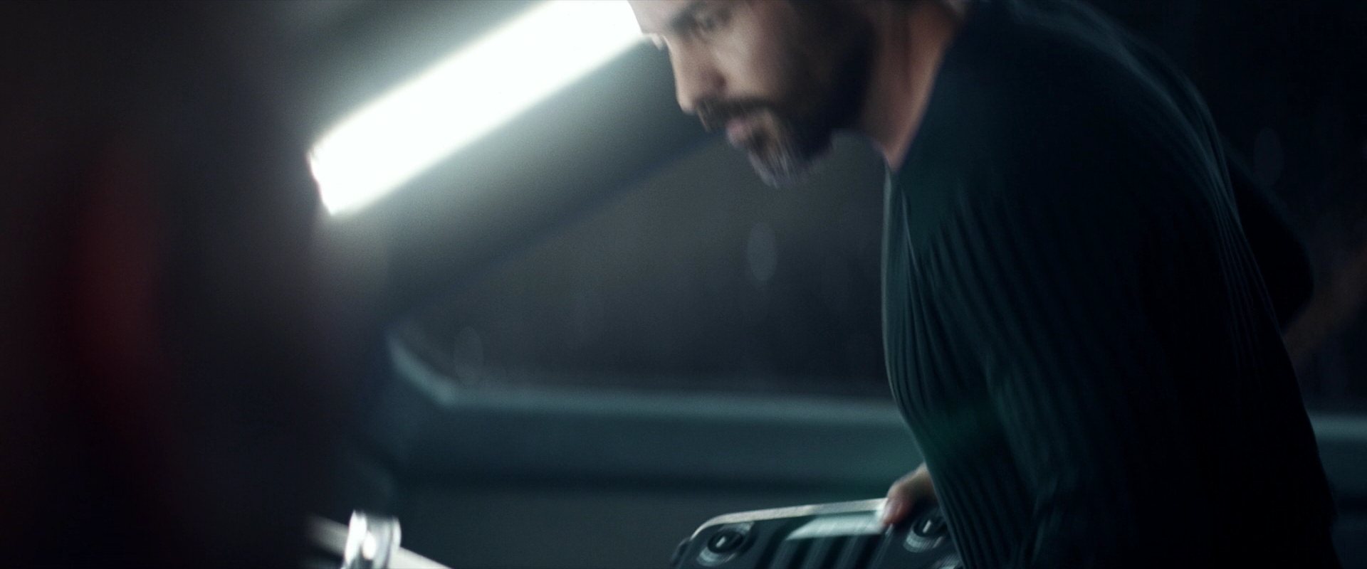 extant_StarTrek_PIC_1x03-TheEndIsTheBeginning_2390.jpg