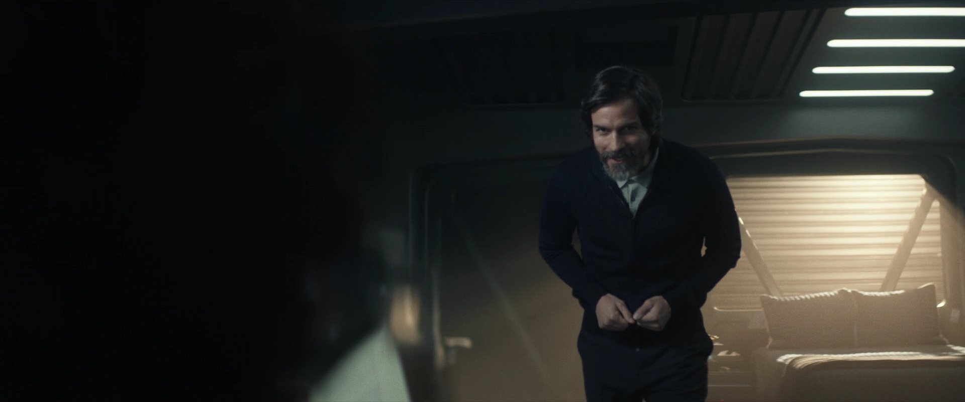 extant_StarTrek_PIC_1x03-TheEndIsTheBeginning_2569.jpg