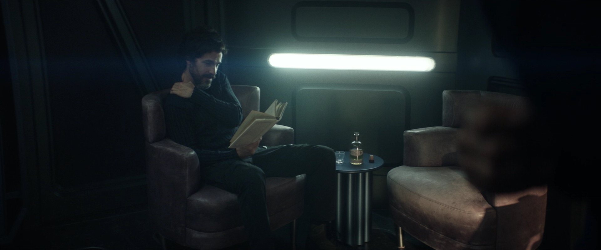 extant_StarTrek_PIC_1x03-TheEndIsTheBeginning_2596.jpg