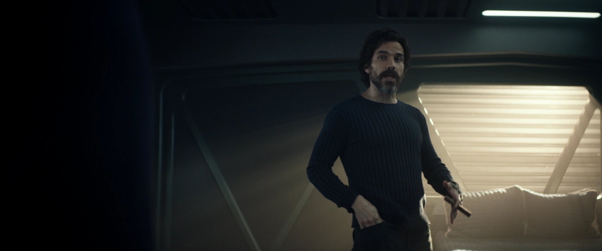 extant_StarTrek_PIC_1x03-TheEndIsTheBeginning_2694.jpg