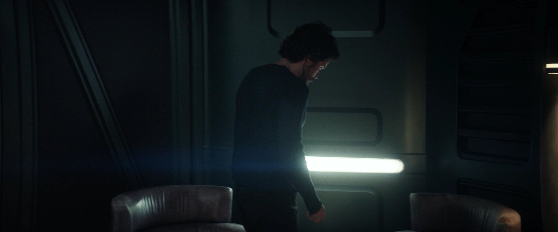 extant_StarTrek_PIC_1x03-TheEndIsTheBeginning_2711.jpg
