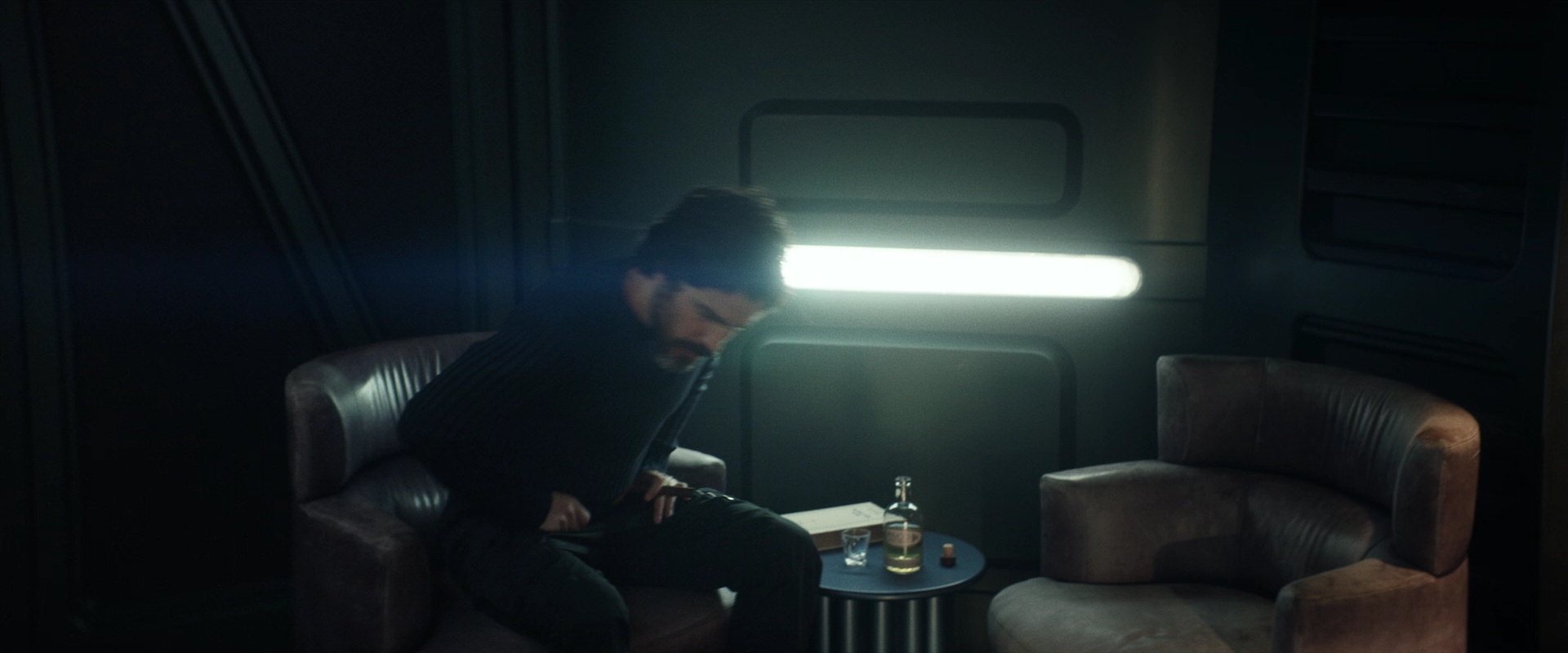 extant_StarTrek_PIC_1x03-TheEndIsTheBeginning_2714.jpg