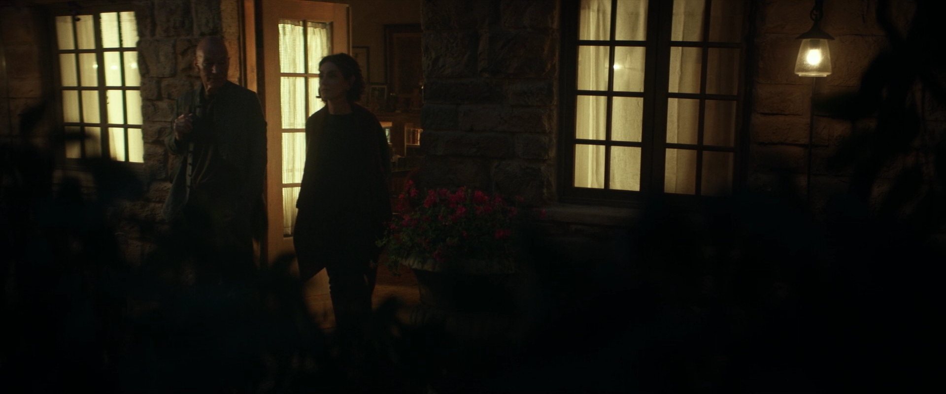 extant_StarTrek_PIC_1x03-TheEndIsTheBeginning_2771.jpg