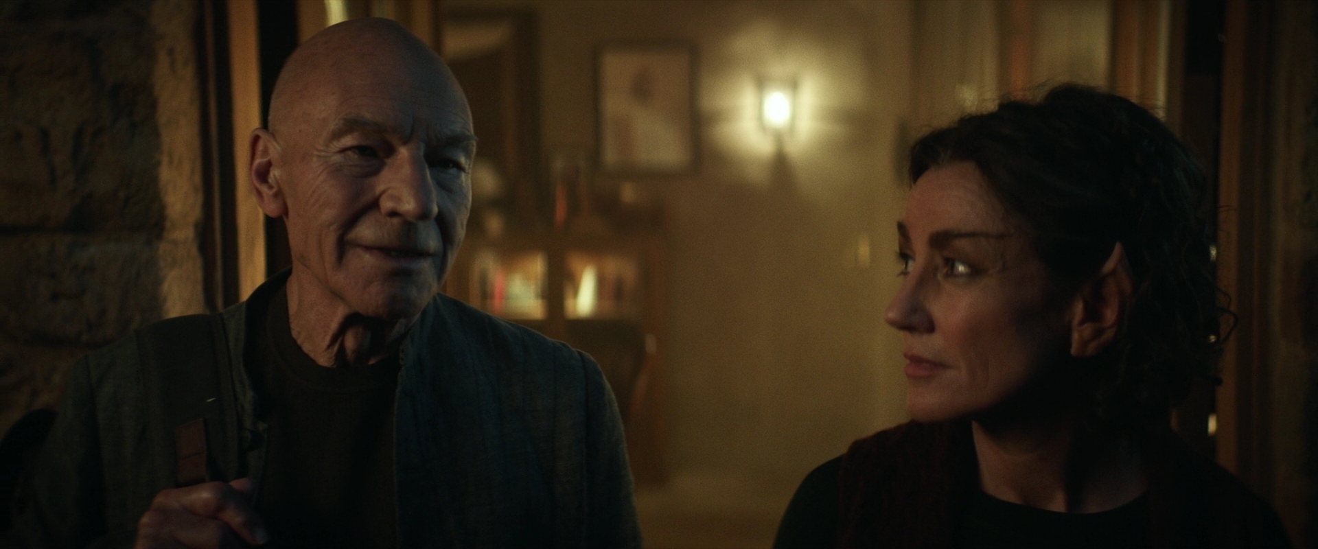 extant_StarTrek_PIC_1x03-TheEndIsTheBeginning_2795.jpg